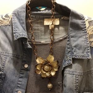 Metal Flower Necklace